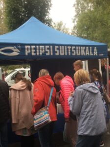 Peipsi suitsukala kioski